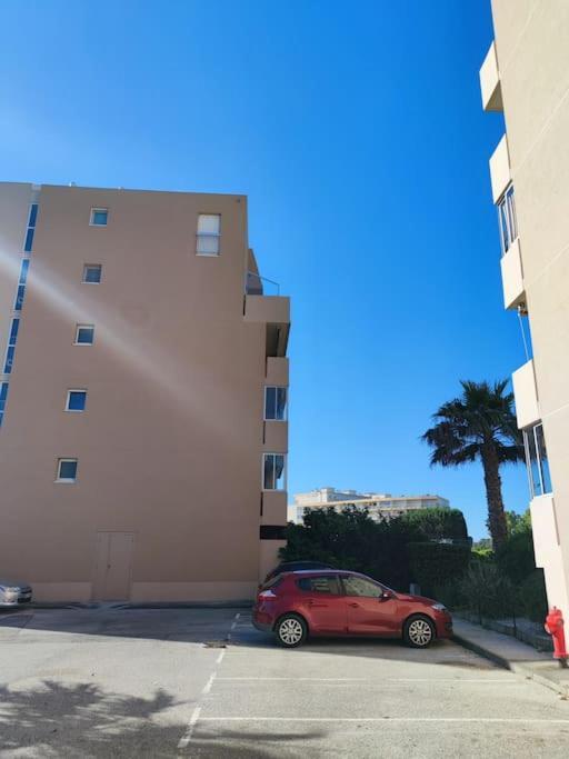 Studio 4 Pers Coeur Du Lavandou 5Mn A Pied Des Plages Le Lavandou Ngoại thất bức ảnh